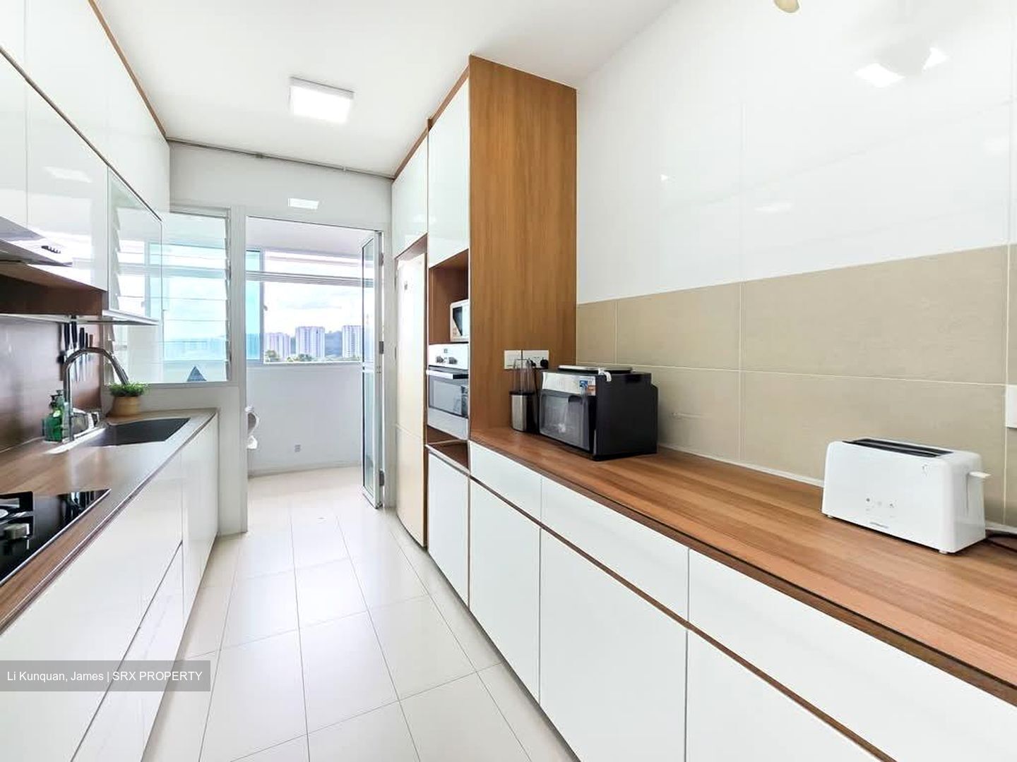 Blk 450B West Terra @ Bukit Batok (Bukit Batok), HDB 4 Rooms #581120211